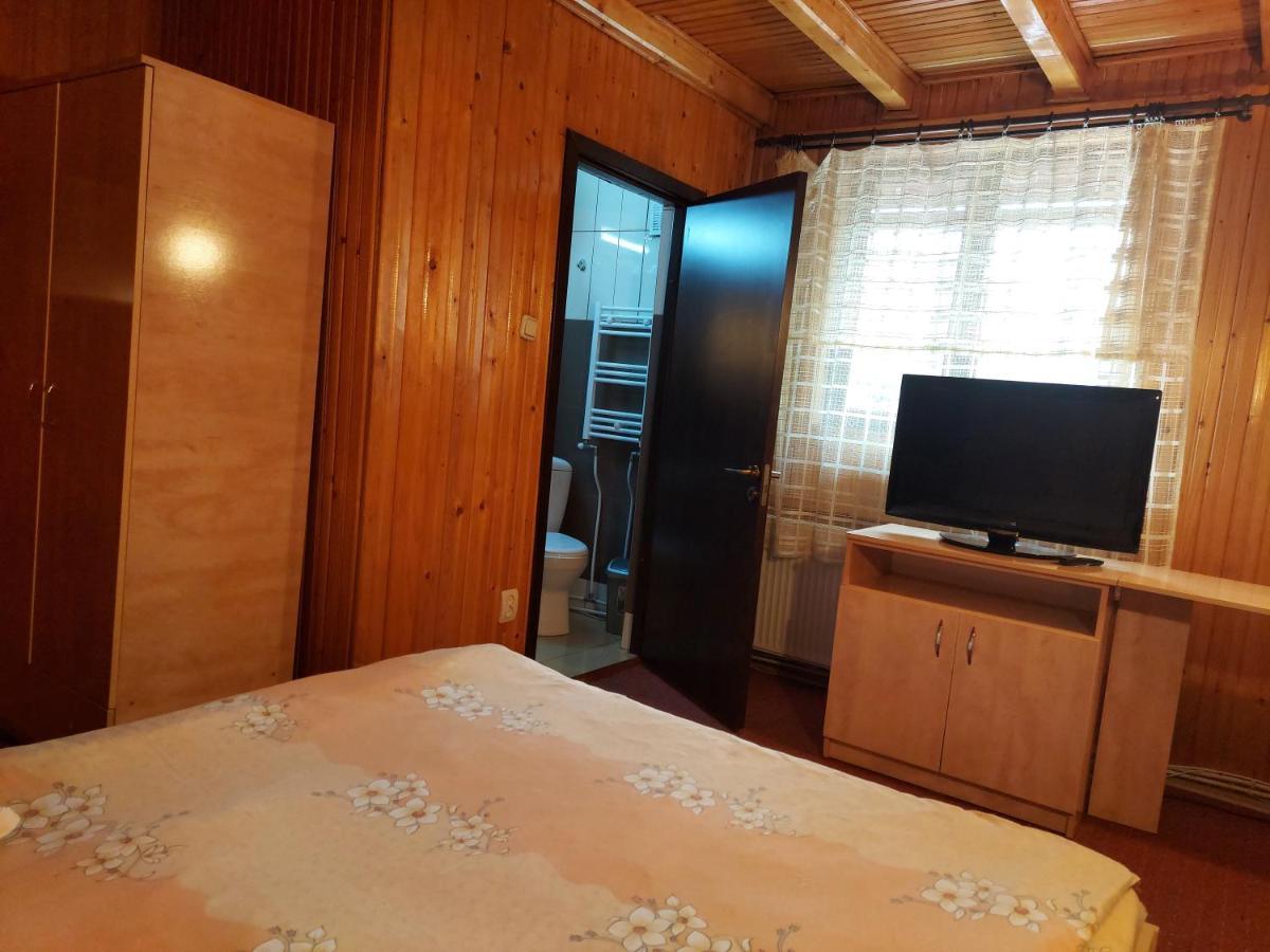Pensiune Casa Barcaru Azuga Kültér fotó