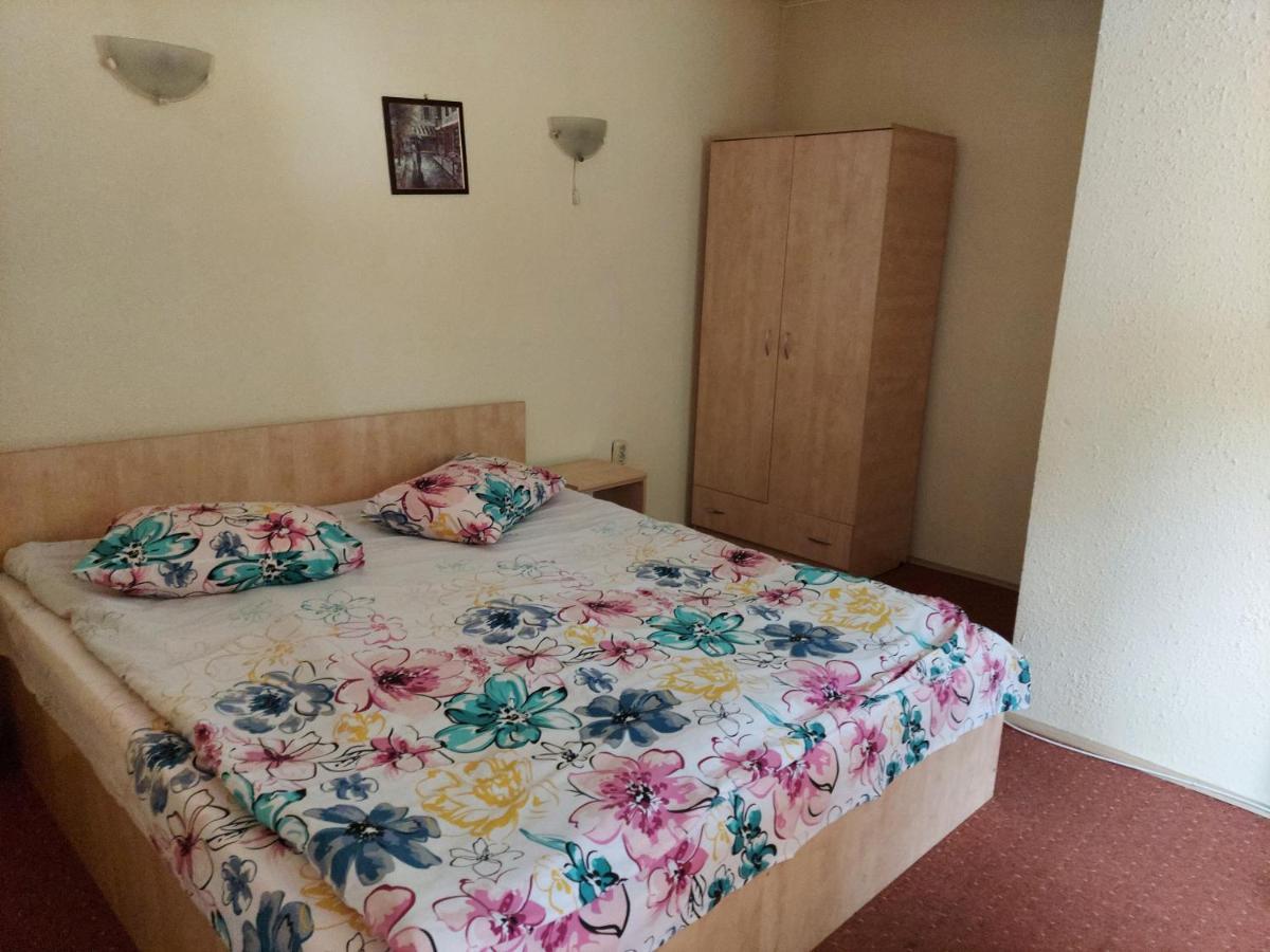 Pensiune Casa Barcaru Azuga Kültér fotó